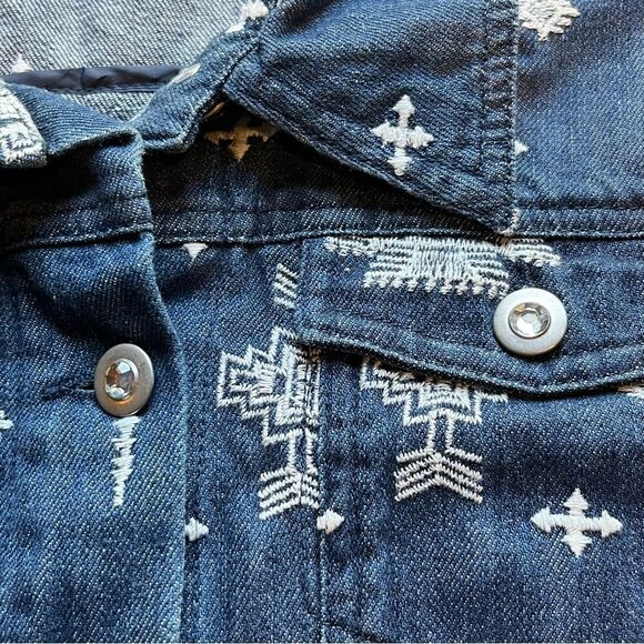 Laura Ashley Women’s Denim Jean Jacket Blue/White Southwestern design Size 10 - Picture 12 of 13